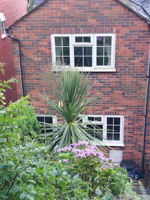 Charming Malvern Cottage With Outstanding Views Malvern Wells Exterior photo